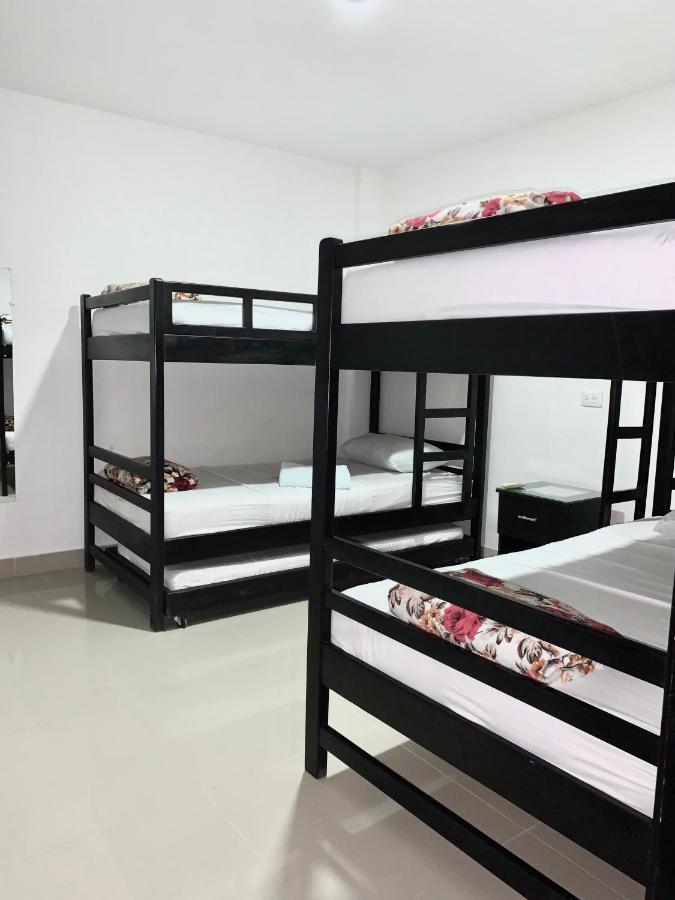 Hostal Vina Del Mar Taganga Bagian luar foto