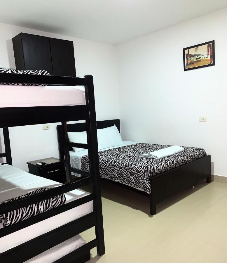 Hostal Vina Del Mar Taganga Bagian luar foto