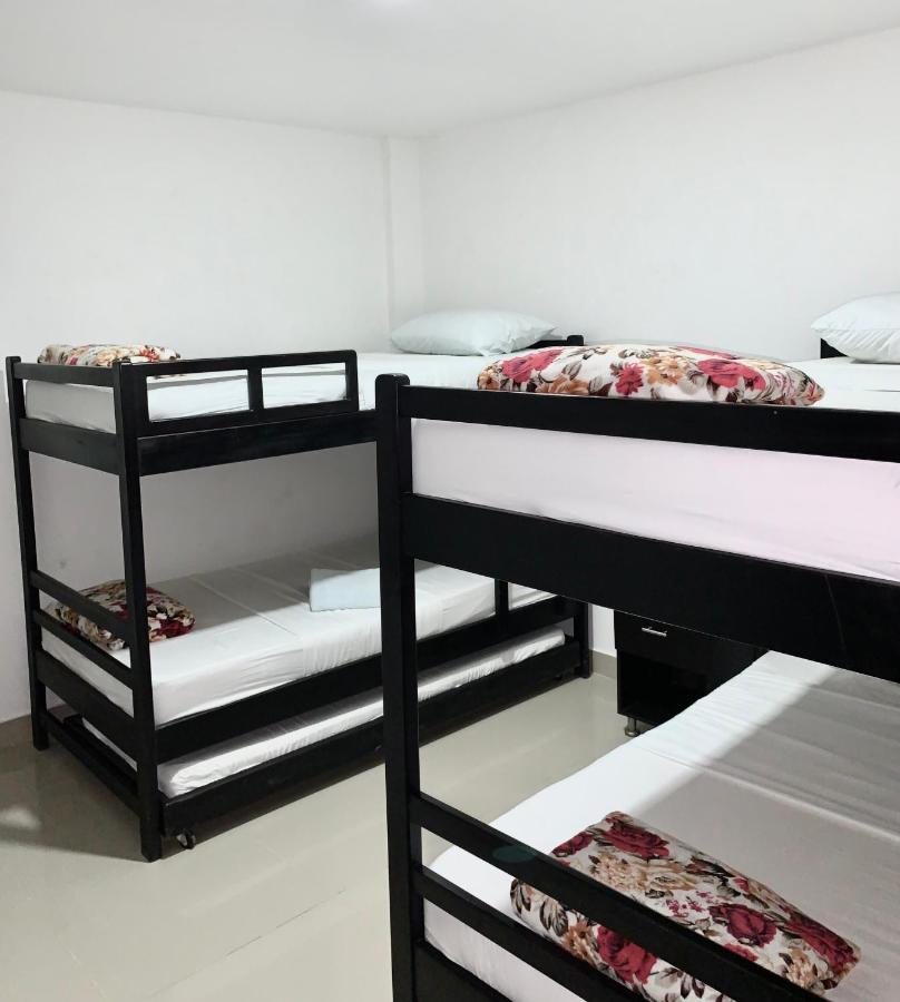 Hostal Vina Del Mar Taganga Bagian luar foto