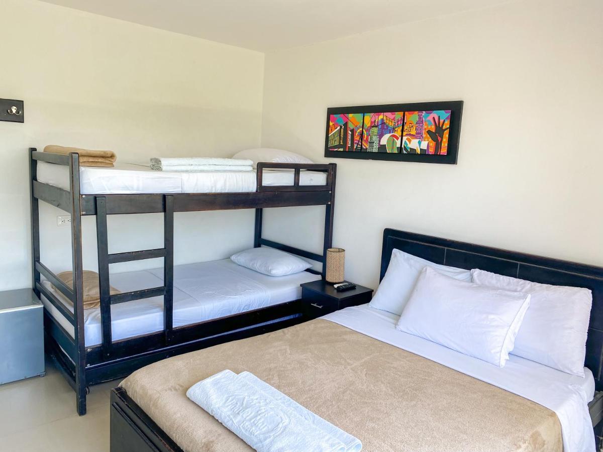 Hostal Vina Del Mar Taganga Bagian luar foto