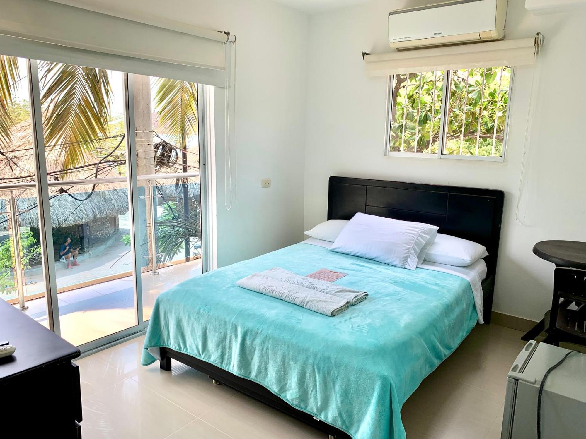 Hostal Vina Del Mar Taganga Bagian luar foto